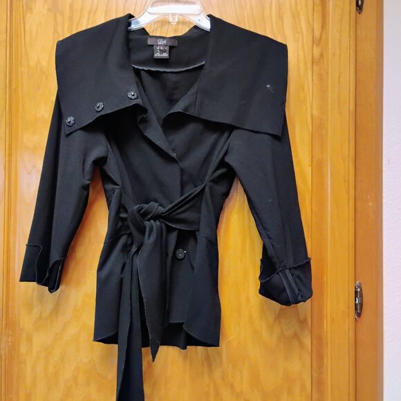 Beautiful Luii black jacket size large - Picture 1 of 5